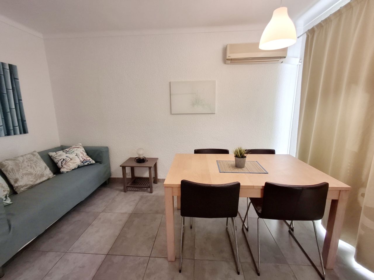 Season 26/27: Nice apartment on the 1st coastline of Colonia St. Jordi -- AP 08 T