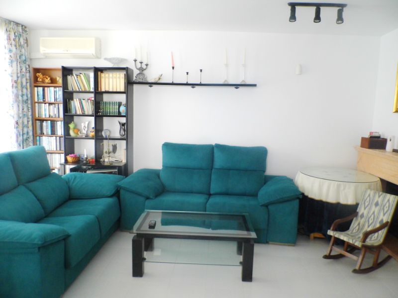 SAISON ab SEPT 26 : Parterrewohnung mit Kamin, Pool und Meerblick in Porto Colom -- AP 159 T