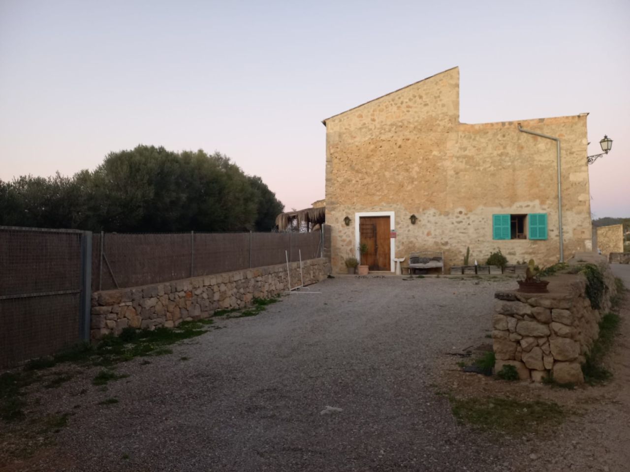 Season: Exceptional finca on 2 floors with oil central heating and mountain view near Cas Concos-- F 165 T