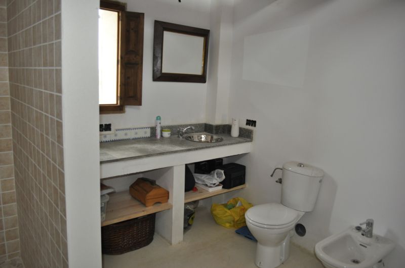 Season: Exceptional finca on 2 floors with oil central heating and mountain view near Cas Concos-- F 165 T