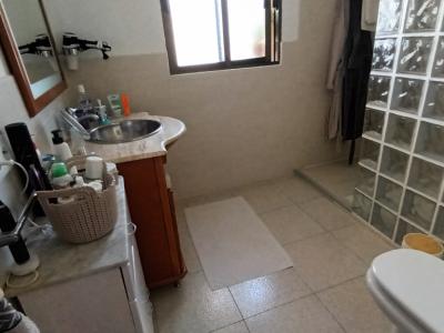 SAISON bis zu 4 Monate: Ebenerdiges Chalet mit Pool, AC; Pelett am S Amarrador - Santanyi -- CH 42 T