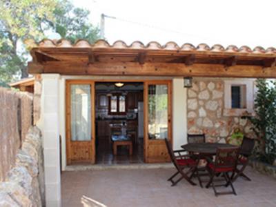 Season: Casita with communal pool and courtyard in a settlement near Campos --- C 01 WT