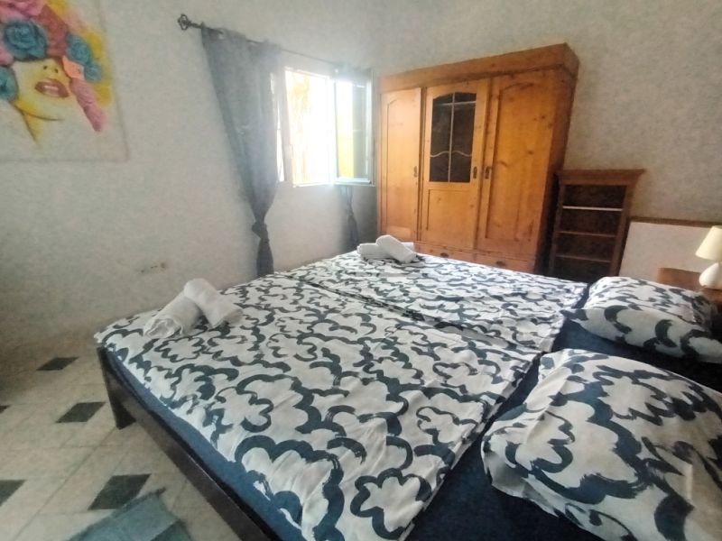 Saison: Chalet mit Fussbodenheizung, Garten und Pool in Cala LLombards -- CH 07 T