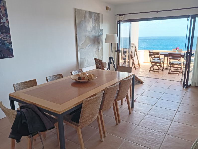 SAISON: Duplex - Wohnung in 1. Linie der Küste von Cala Murada -- AP 08  T