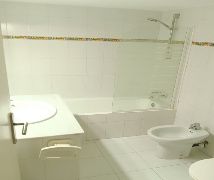 SAISON: Duplex - Wohnung in 1. Linie der Küste von Cala Murada -- AP 08  T