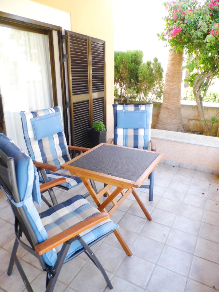 Saison: Ebenerdiges Chalet mit Garten in Sa Rapita-- CH 90 T