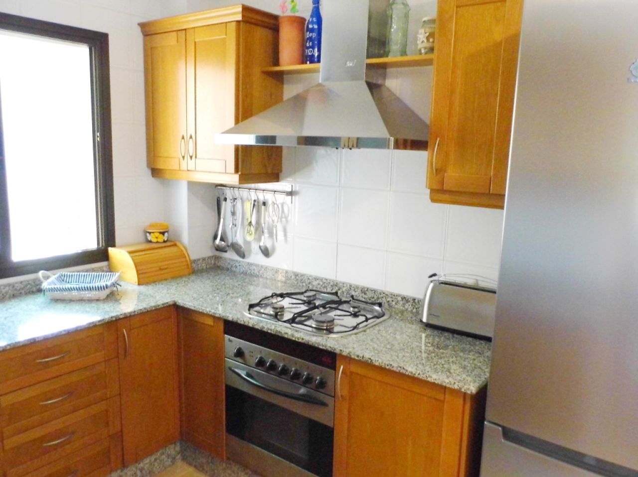 Saison: Ebenerdiges Chalet mit Garten in Sa Rapita-- CH 90 T