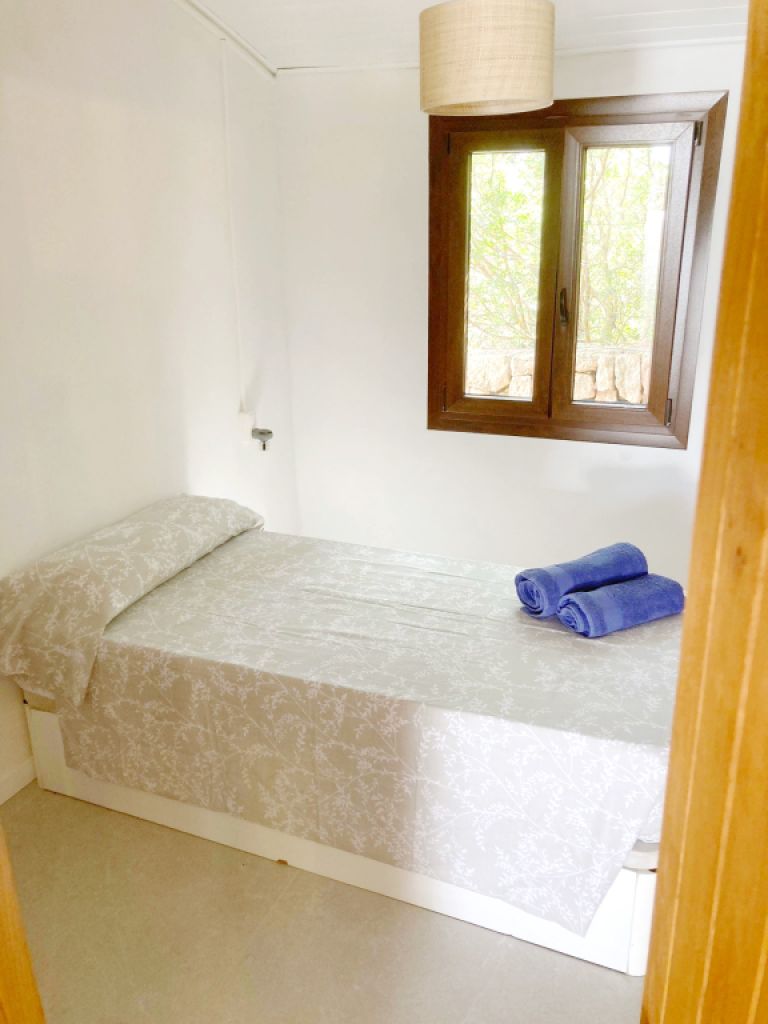 SEASON: Single-storey chalet with small pool and garden at Cala Mondrago - Santanyi -- CH 78 T