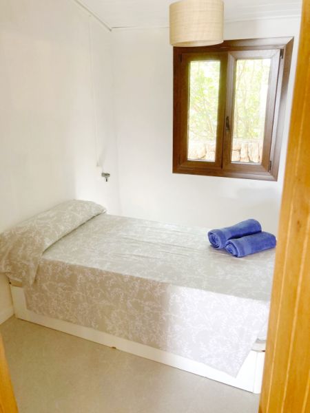 SEASON: Single-storey chalet with small pool and garden at Cala Mondrago - Santanyi -- CH 78 T