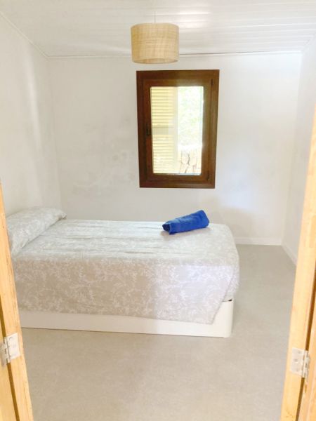 SEASON: Single-storey chalet with small pool and garden at Cala Mondrago - Santanyi -- CH 78 T