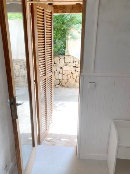 SEASON: Single-storey chalet with small pool and garden at Cala Mondrago - Santanyi -- CH 78 T