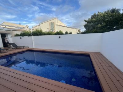 SAISON: Exklusives 2 Etagenchalet mit Pool in ruhiger Lage von Sa Rapita -- CH 77 T