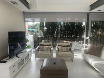 SAISON: Exklusives 2 Etagenchalet mit Pool in ruhiger Lage von Sa Rapita -- CH 77 T