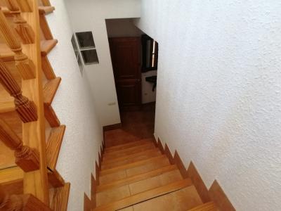 SAISON: Modernes DUplex mit traumhaftem Ausblick, vielen Terrassen in Montouri -- AP 25 T