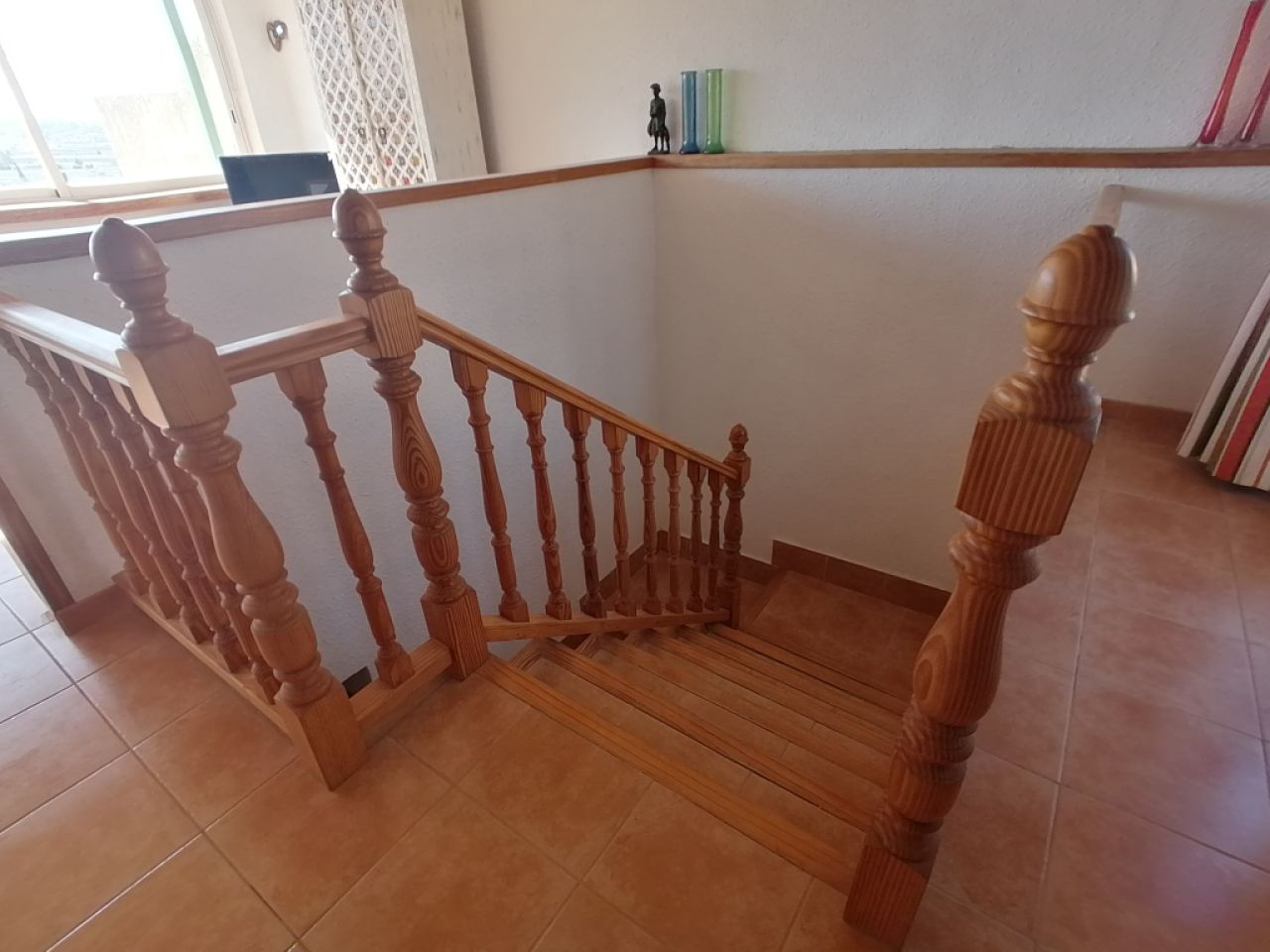 SAISON: Modernes DUplex mit traumhaftem Ausblick, vielen Terrassen in Montouri -- AP 25 T