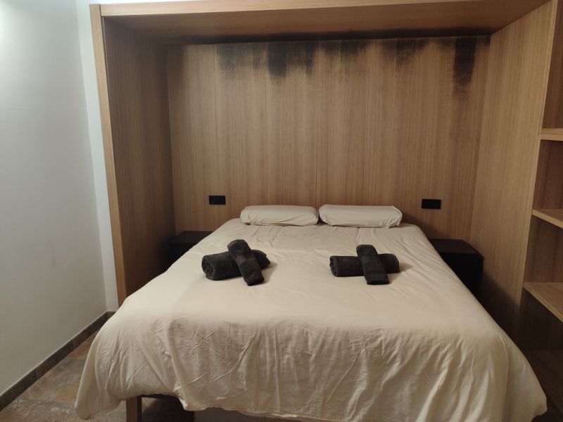 SAISON: Modernes Parterreapartment ohne Terrasse im Zentrum von Felanitx --- AP 26 T