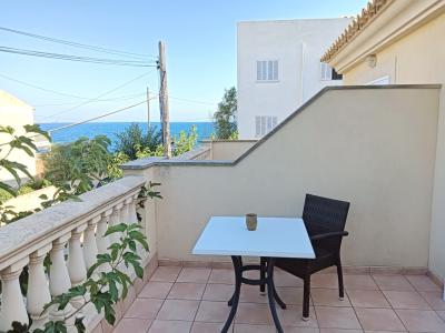 SAISON: Modernes Reihenhaus mit Pool in Son BIelo - Süden -- RH 06 T/WT