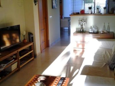 SAISON: Modernes Reihenhaus mit Pool in Son BIelo - Süden -- RH 06 T/WT