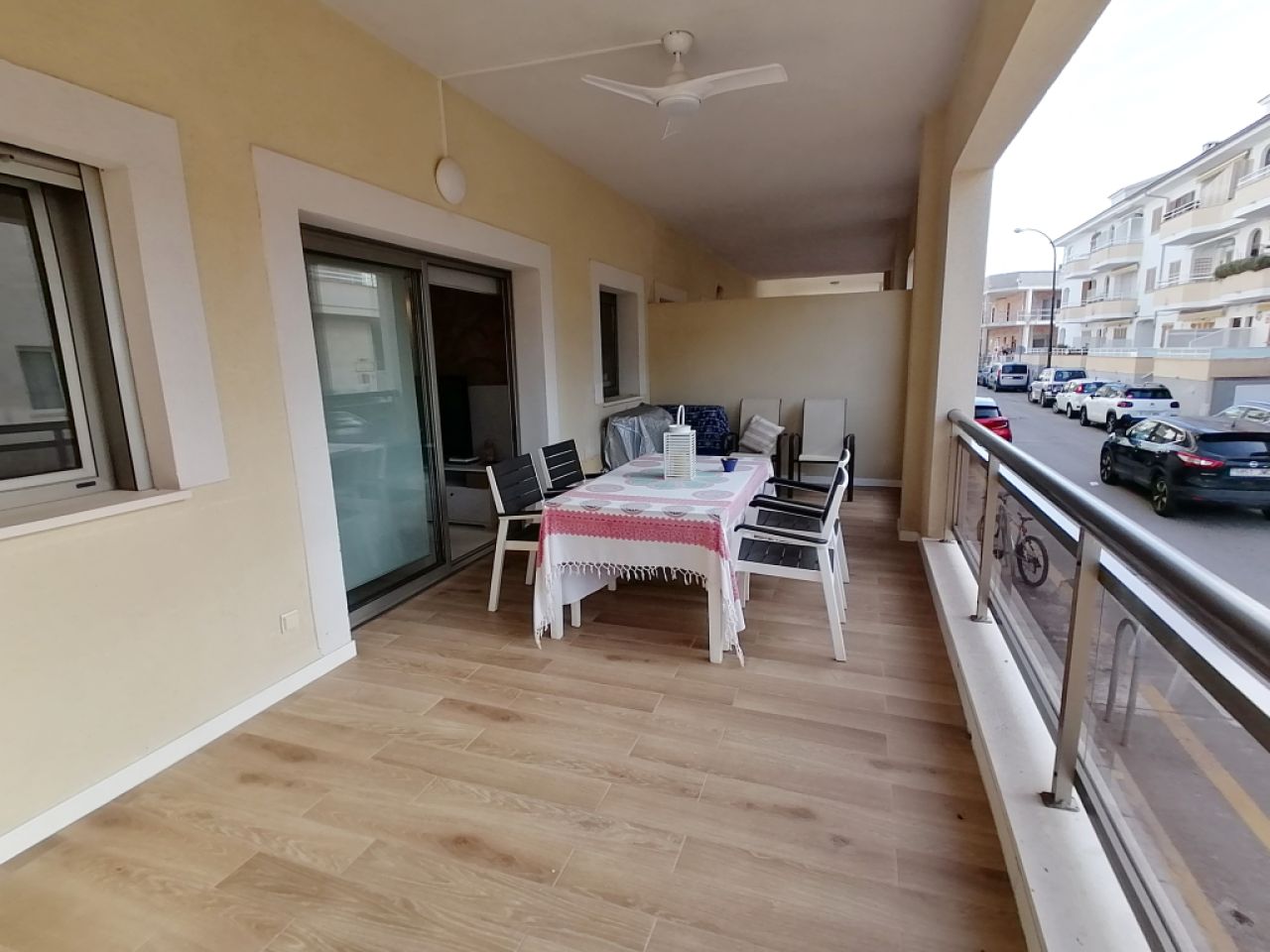 Season: Ground-floor apartment with 2 terraces and AC in Colonia St Jordi --- AP 24 T