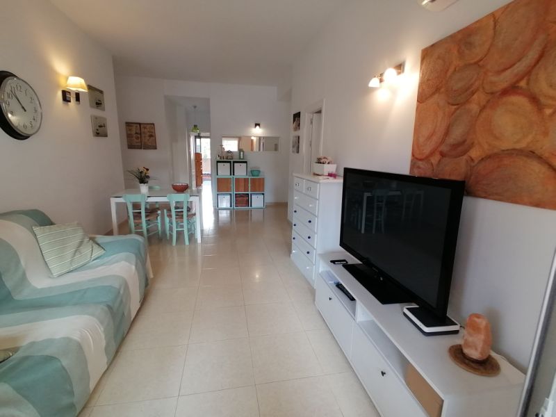 Saison: Parterreapartment mit 2 Terrassen und AC in Hafennähe - Colonia St Jordi -- AP 24 T