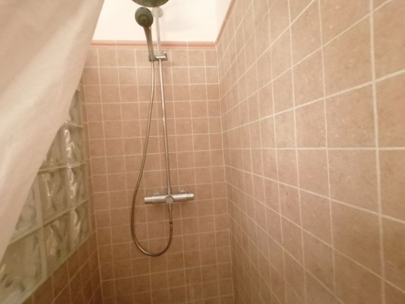 SAISON: Parterreapartment mit Garten/ Terrassen in Colonia St Jordi -- AP 07 T