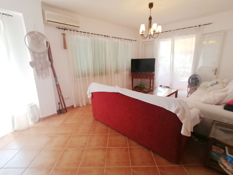 SAISON: Parterreapartment mit Garten/ Terrassen in Colonia St Jordi -- AP 07 T