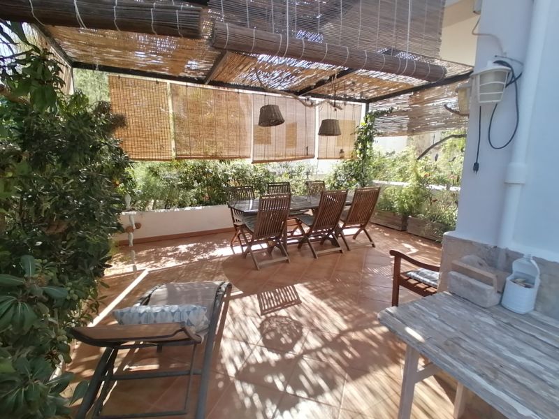 SAISON: Parterreapartment mit Garten/ Terrassen in Colonia St Jordi -- AP 07 T