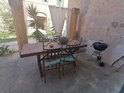 Saison: Parterreapartment mit Ölzentralheizung, Terrasse auf dem Lande bei Cas Concos-- AP 62 T