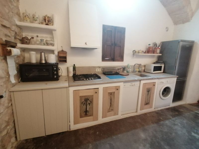 Saison: Parterreapartment mit Ölzentralheizung, Terrasse auf dem Lande bei Cas Concos-- AP 62 T