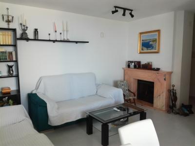 SAISON: Parterreapartment mit Pool und AC, Kamin in 1. Linie der Küste von Porto Colom -- AP 159 T