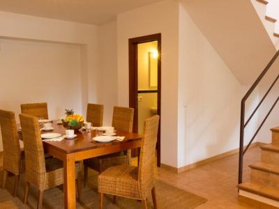 Saison: Rustikale und sanierte Finca auf gem. Grundstück mit Heizung und Pool  bei Manacor-- F 266 C