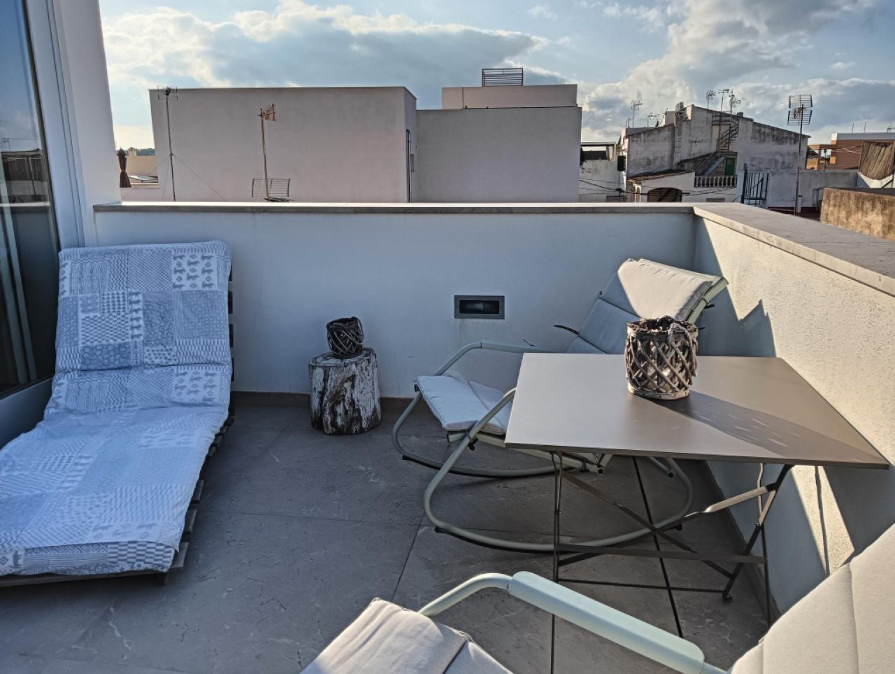 TEMPORADA: Hermoso apartamento dúplex con aire acondicionado central y vista al mar en Porto Colom -