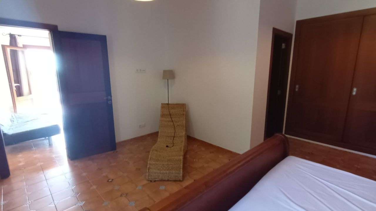 SEASON / WINTER: 4 country apartments with communal pool and AC in a settlement near Campos -- AP 23 T