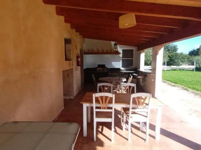 SEASON / WINTER: 4 country apartments with communal pool and AC in a settlement near Campos -- AP 23 T