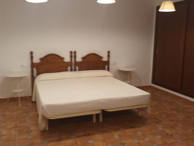 SEASON / WINTER: 4 country apartments with communal pool and AC in a settlement near Campos -- AP 23 T