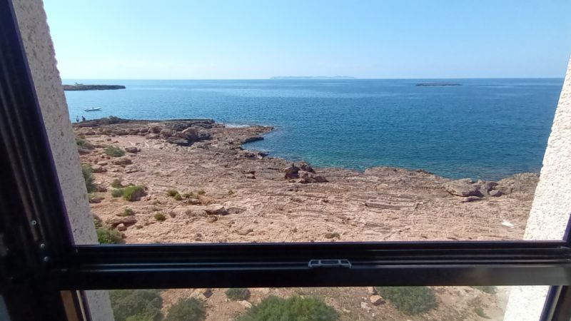 Season 26/27: Modern apartment in first line of the coast of St Jordi --- AP 10 T