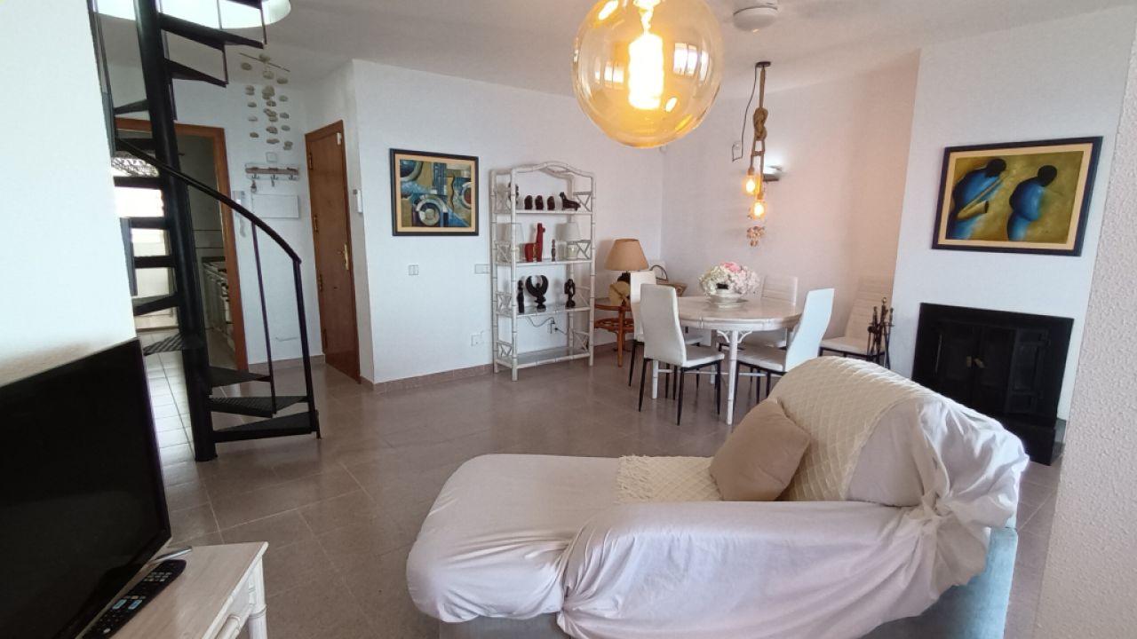 Season 26/27: Modern apartment in first line of the coast of St Jordi --- AP 10 T