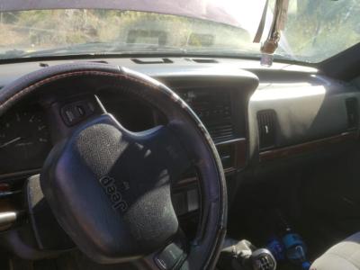 SALE Jeep Grand Cherokee 2.5 TD Laredo 5P 4x4