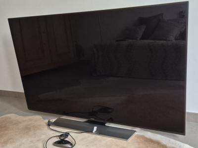 Samsung TV 55-inch UHD Television – Top Condition
