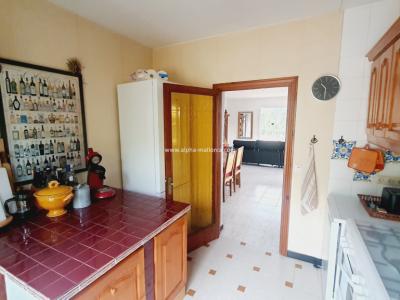 SANT JOAN (CENTRE OF THE ISLAND): Charming finca with pool, private well, guest apartment and 82 m2 shed