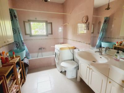 SANT JOAN (CENTRE OF THE ISLAND): Charming finca with pool, private well, guest apartment and 82 m2 shed