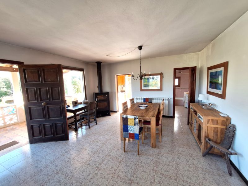 SANT JOAN (INSELMITTE): Charmante Finca mit Pool, eigenem Brunnen, Gästeapartment und 82m2-Schuppen