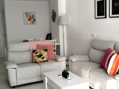 SANTA PONSA: Ruhige, renovierte möblierte 2 SZ-Wohnung mit Meerblick-Terrasse, Heizung & Pool zu VM