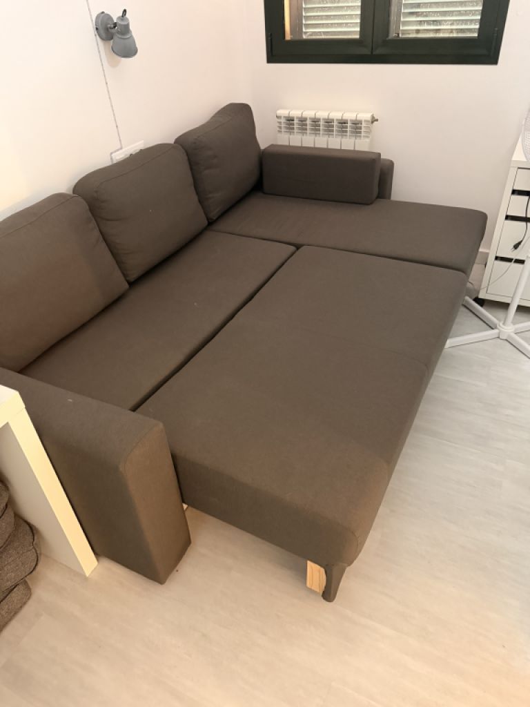 Schlafsofa kaum benutzt