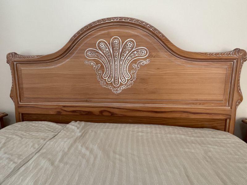 Schlafzimmer Komplett Nachtkästchen