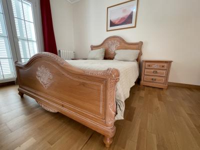 Schlafzimmer Komplett Nachtkästchen
