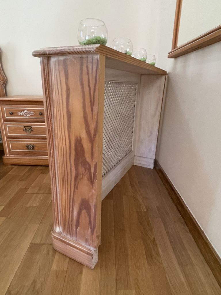 Schlafzimmer Komplett Nachtkästchen