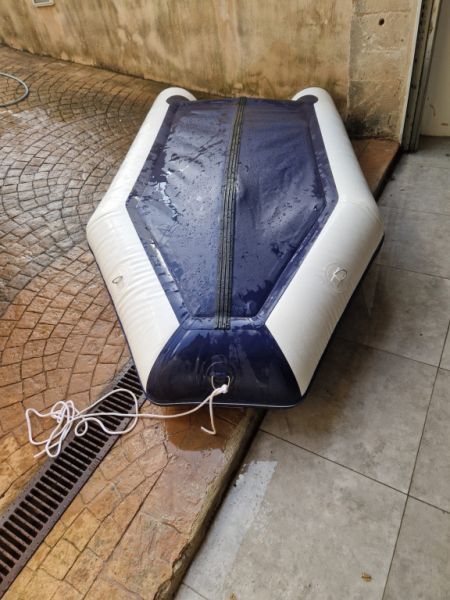 Inflatable boat, dinghy and 5 HP Suzuki outboard