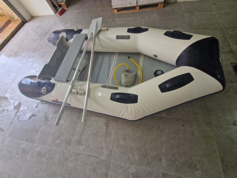 Inflatable boat, dinghy and 5 HP Suzuki outboard