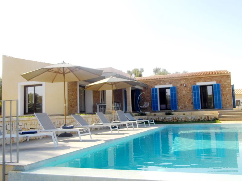 Schöne Finca bei Felanitx für Ihre Ferien noch disponibel---- F 33 FZ